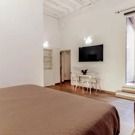 Navona Luxury Loft With Terrace *